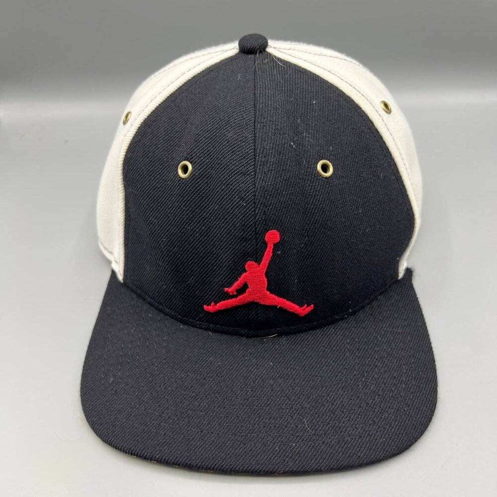 Air Jordan Hat Men Black White Embroidered Red Logo Jumpman Snap Back Cap
